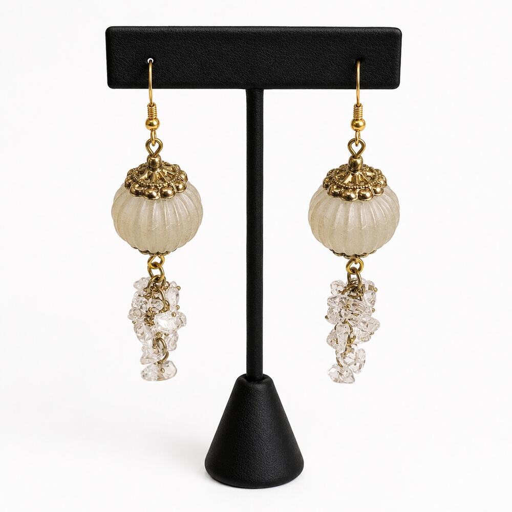 Vintage Green & White Glass Dangle Earrings Gold Tone 3" Statement‎ Pierced bp-6